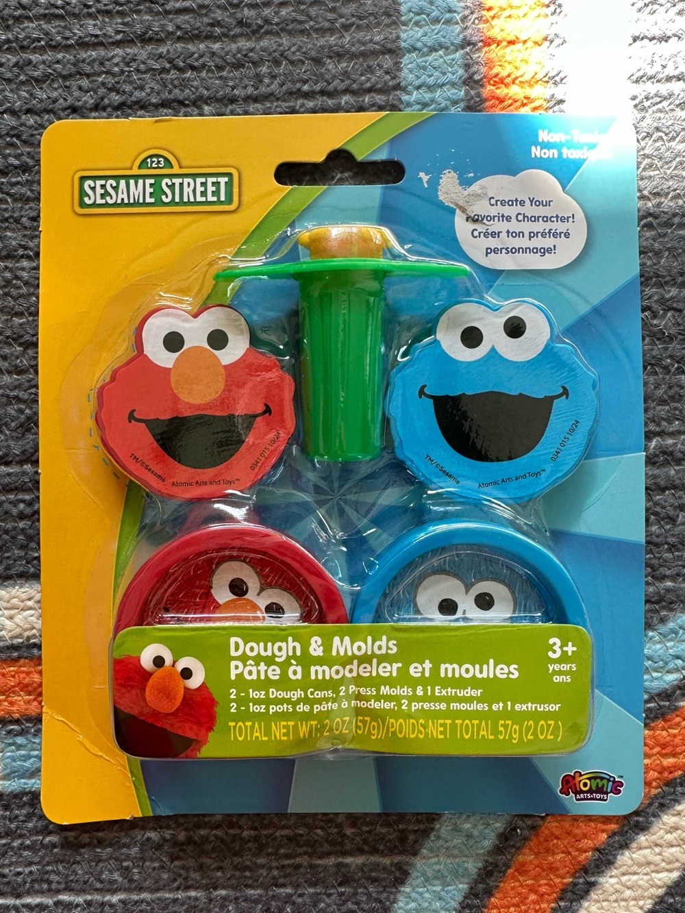 Sesame Street Dough & Molds Set — Elmo & Cookie Monster (Red, Blue, Green)